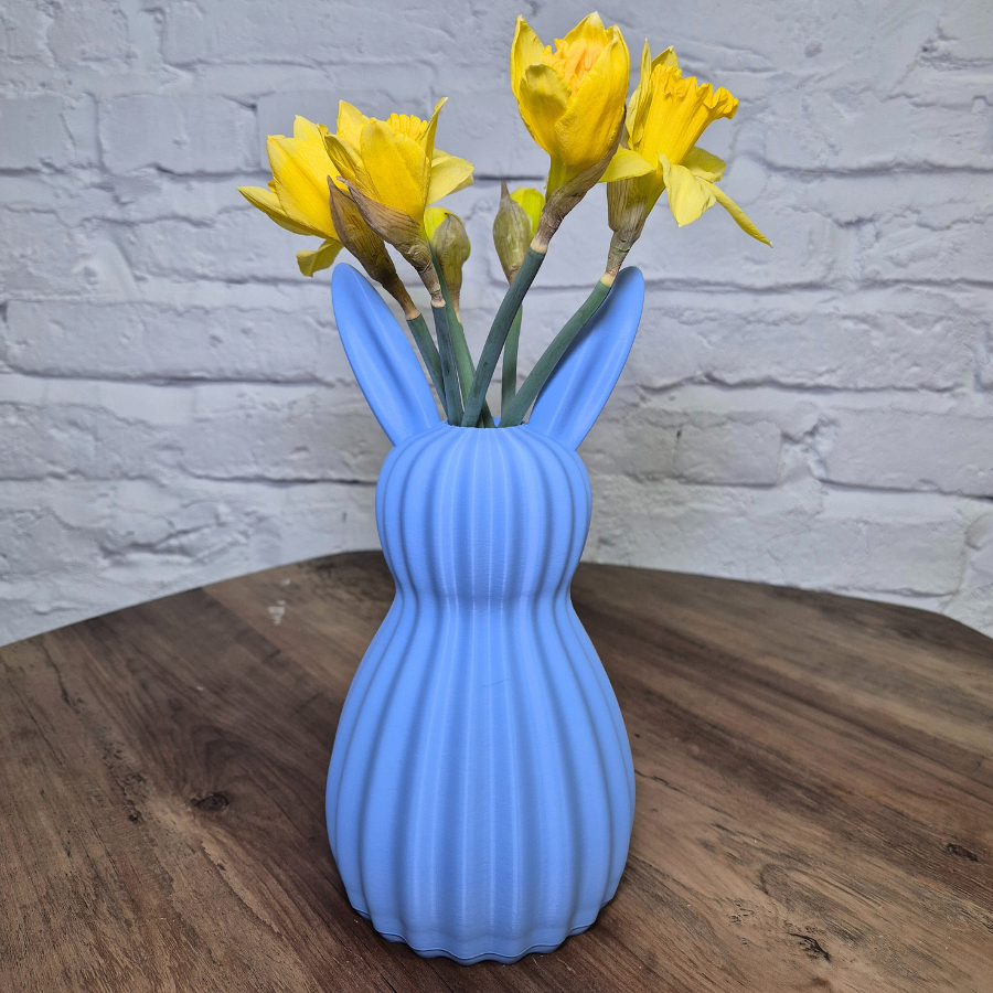 Wazon zajączek niebieski kwiaty